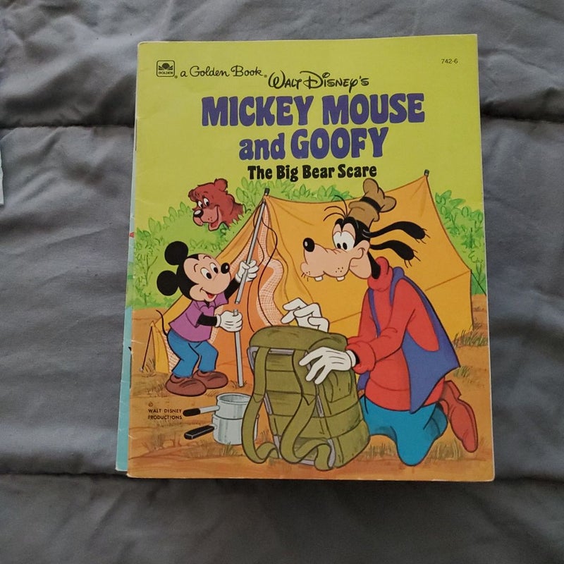 BUNDLE of 4 Mickey Mouse Kids Books