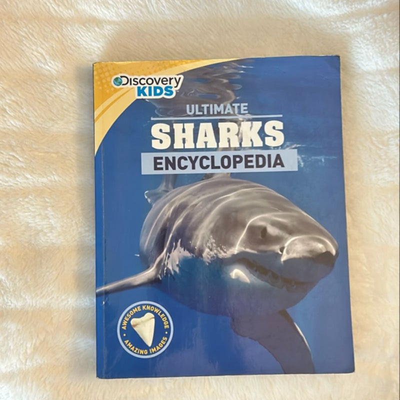 Ultimate Sharks Encyclopedia W/DVD (Discovery Kids)