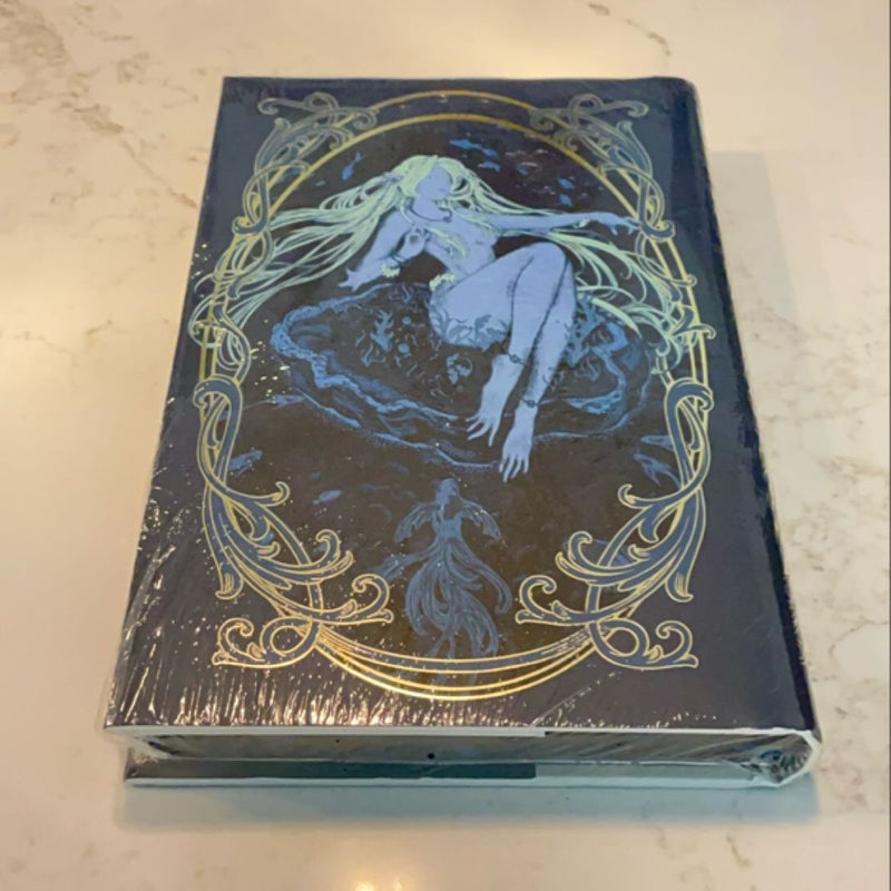 New! Signed! A Dark And Drowning Tide - Illumicrate