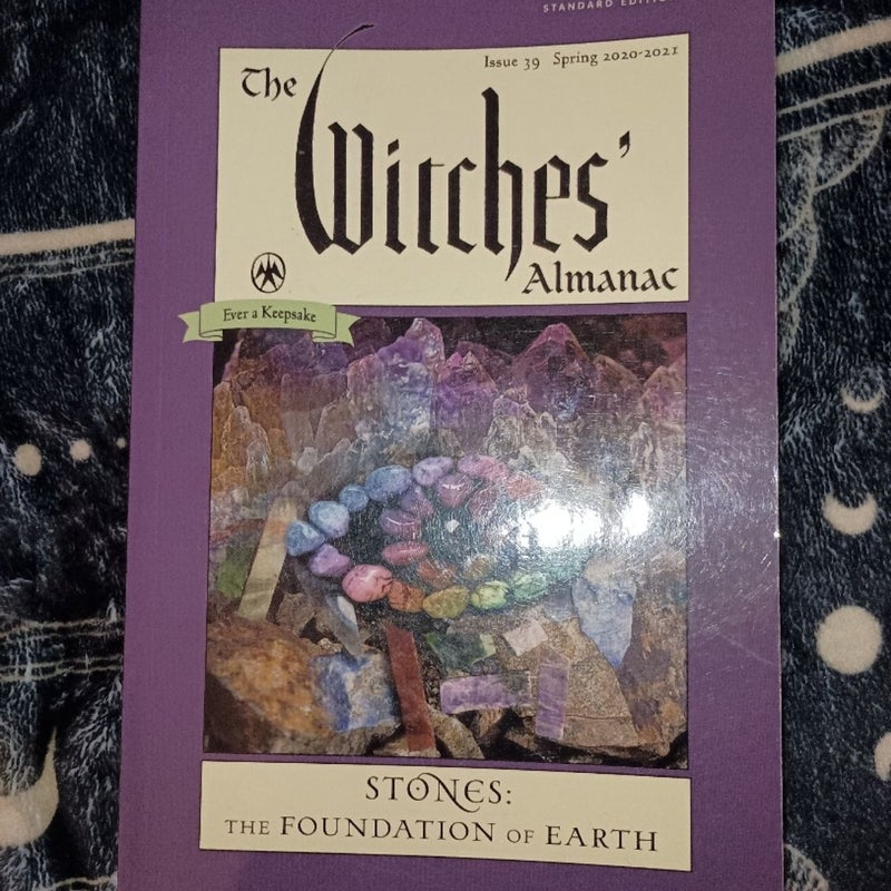 The Witches' Almanac, Standard Edition: Issue 39, Spring 2020 to Spring 2021