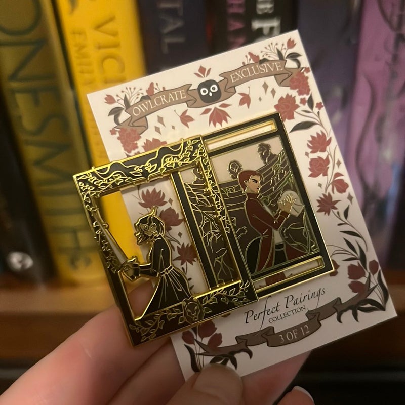 The Shades of Magic Trilogy OWLCRATE Exclusive Pin