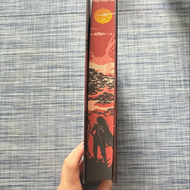 Five Broken Blades (Deluxe Limited Edition)
