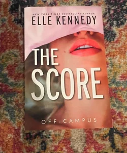 Off-Campus Series - The Score by Elle Kennedy Trade PB VG