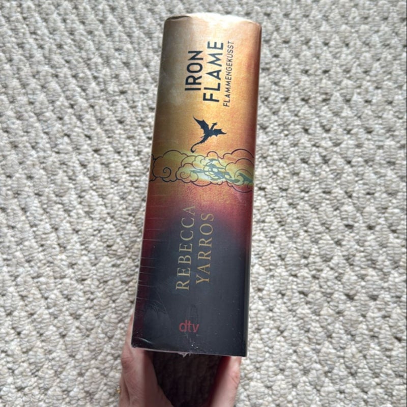 Iron Flame  - German Edition with Spayed Edges