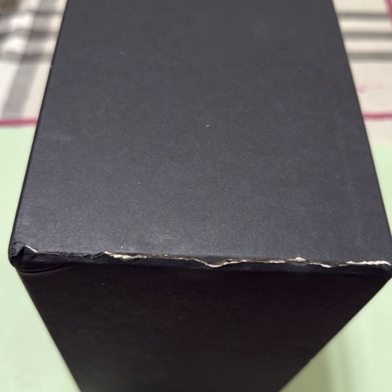Return to Caraval Boxset - UK Edition (Hidden Cover)
