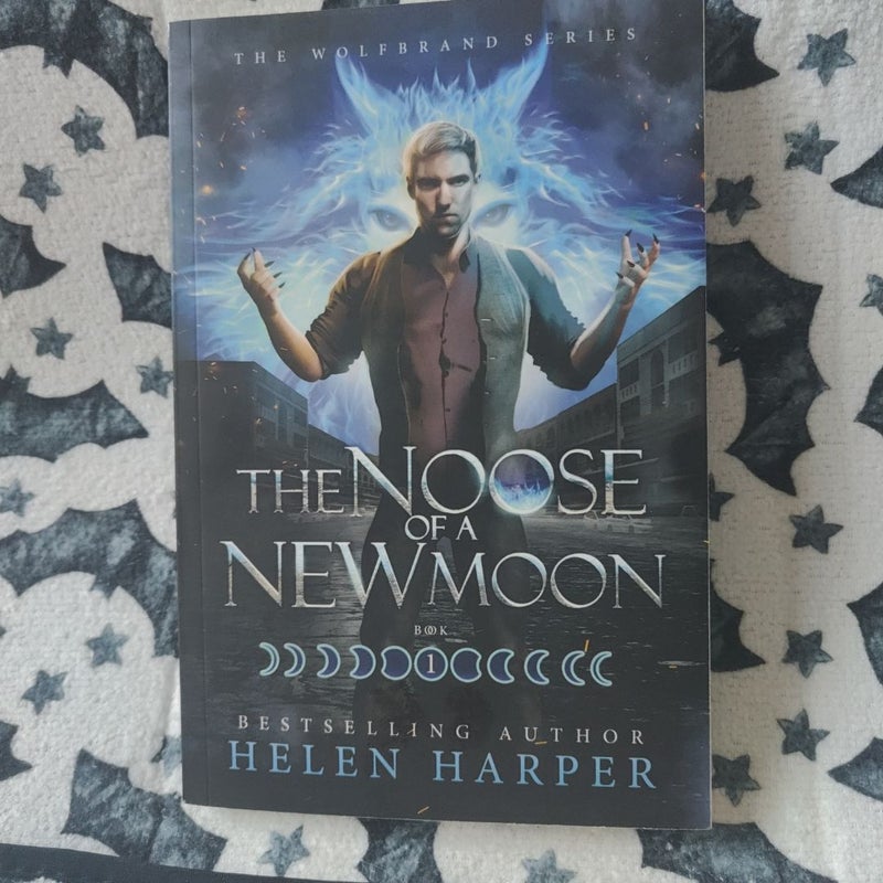 The Noose of a New Moon