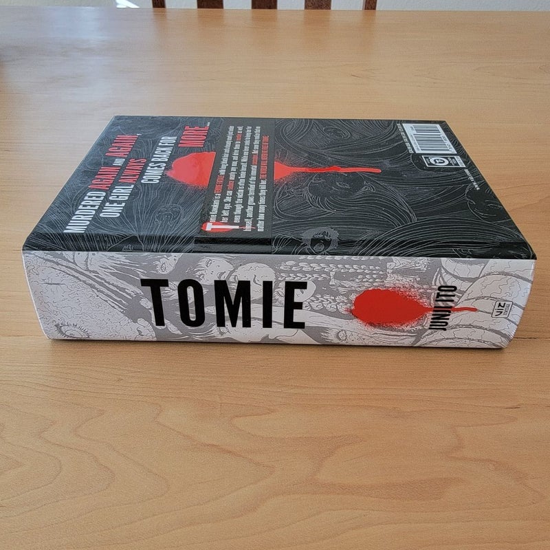 Tomie: Complete Deluxe Edition