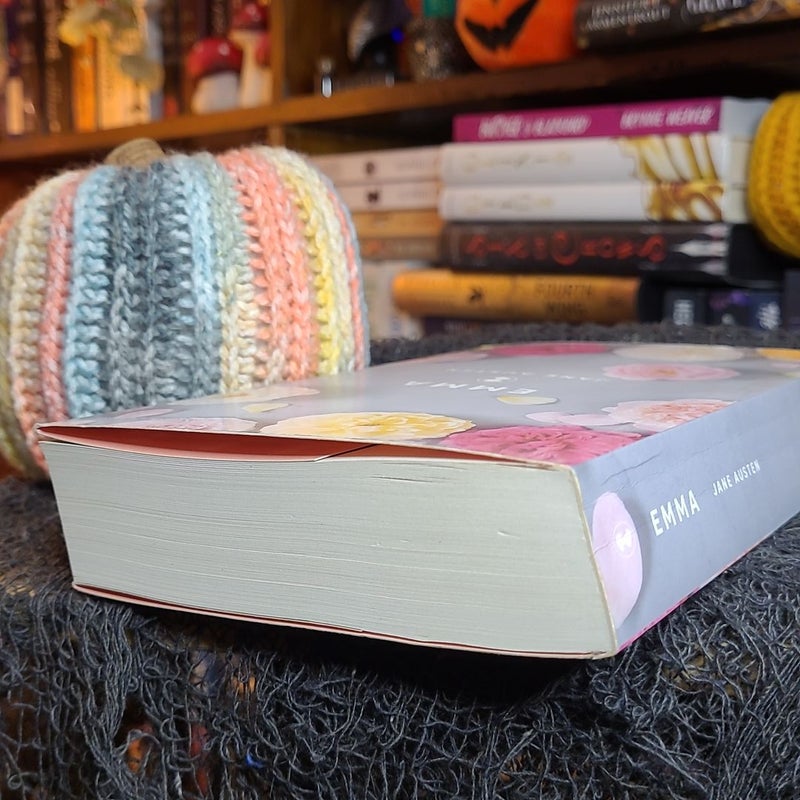 Emma **B&N SIGNATURE CLASSICS EDITION**