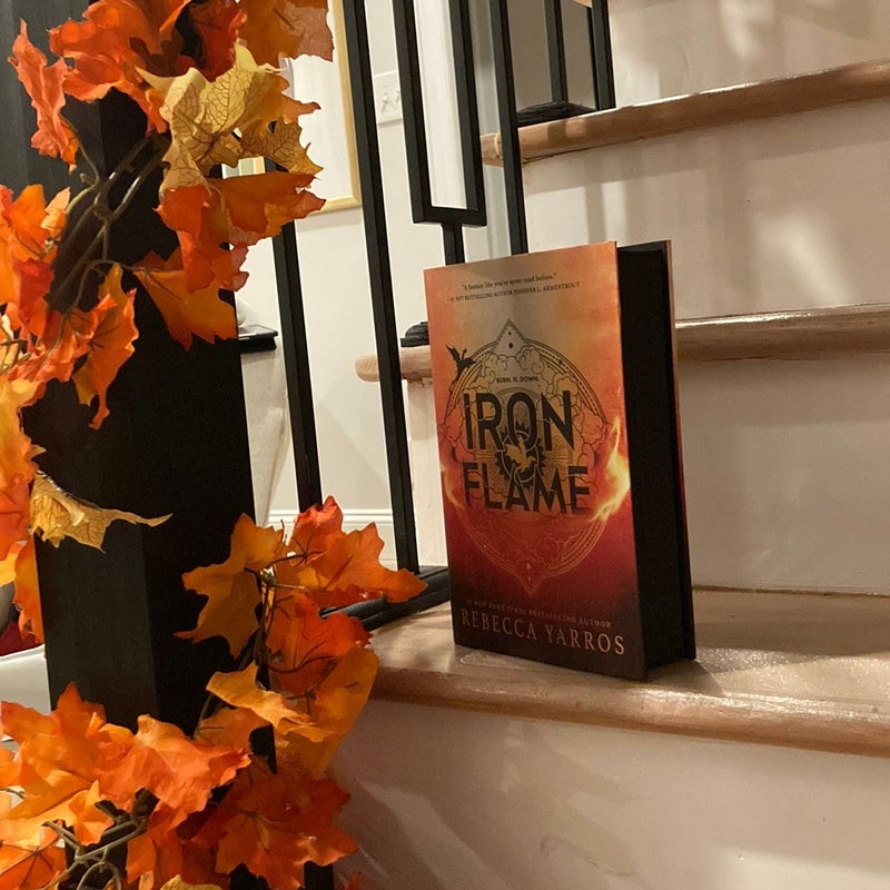 Iron Flame- First Edition, Spray edges 