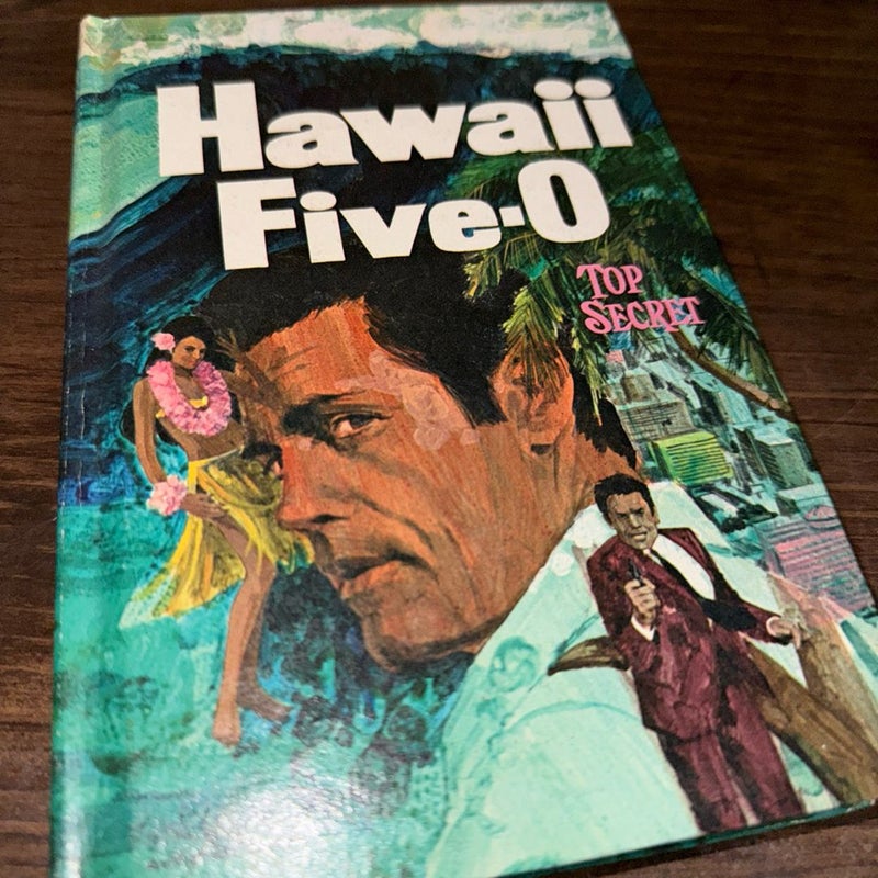 Vintage TV Hawaii Five-0 Top Secret Hardback Book 1969 By Robert Bowen
