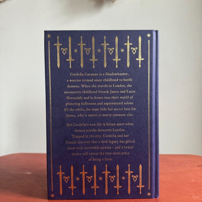 Chain of Gold (Waterstones Exclusive Edition)