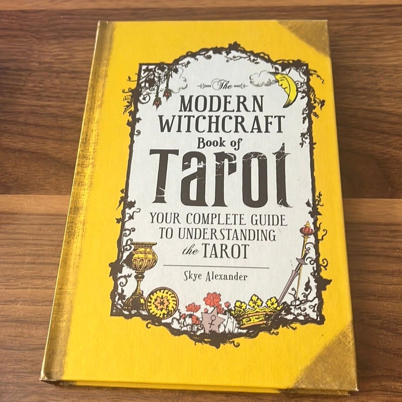 The Modern Witchcraft Book of Tarot