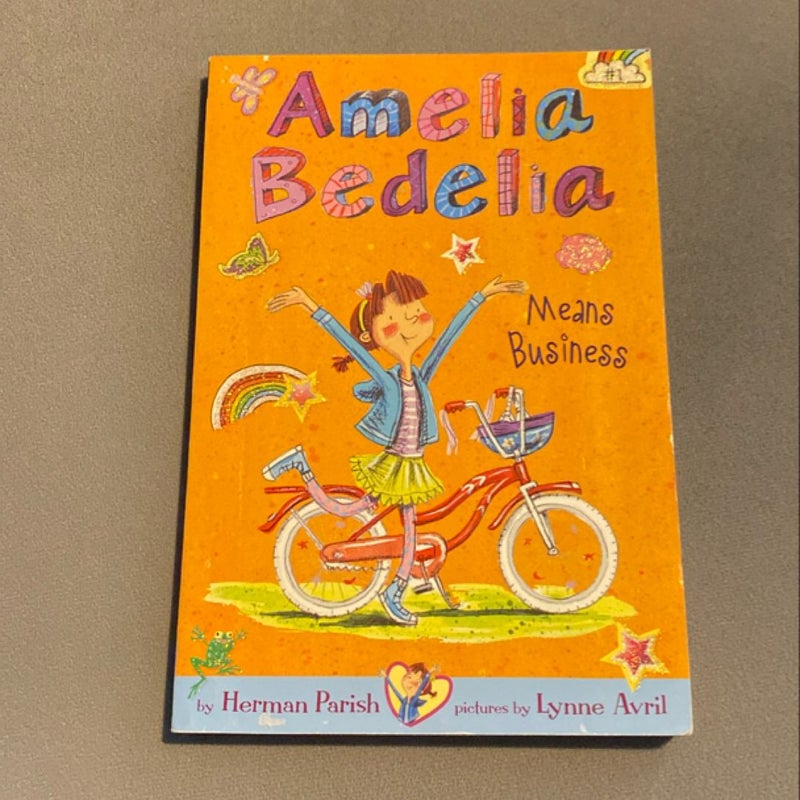 Amelia Bedelia Chapter Book #1: Amelia Bedelia Means Business