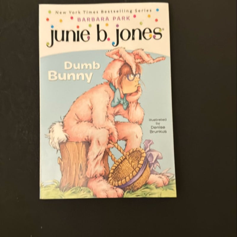 Junie B. Jones #27: Dumb Bunny