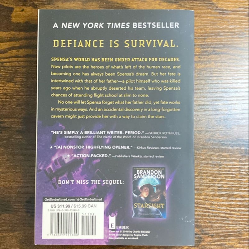 Skyward by Brandon Sanderson, Paperback | Pangobooks