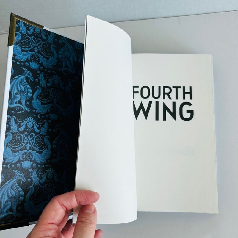 Bookish Box Fourth Wing Rebecca Yarros Reprint with Overlays New