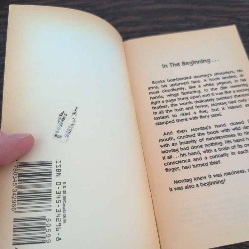 Fahrenheit 451
