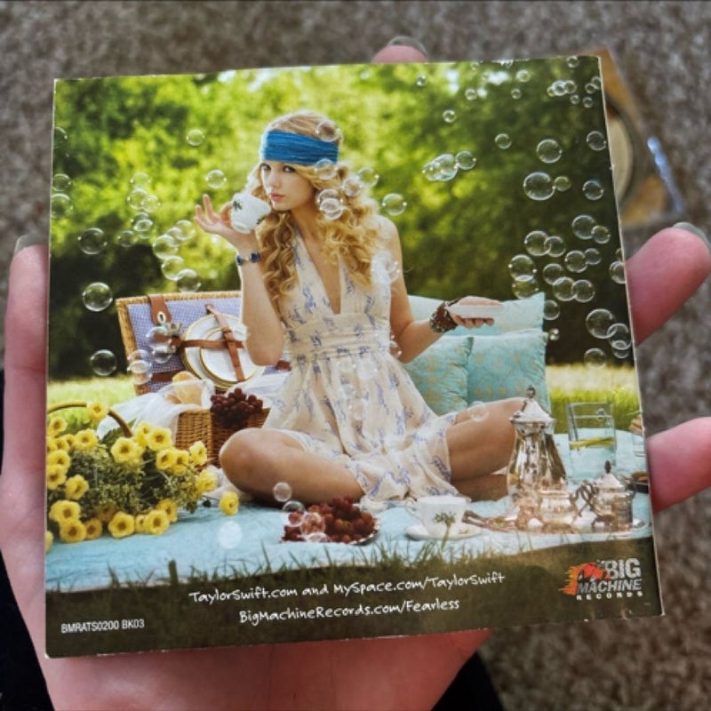 Fearless OG / Stolen Version CD with enhanced content