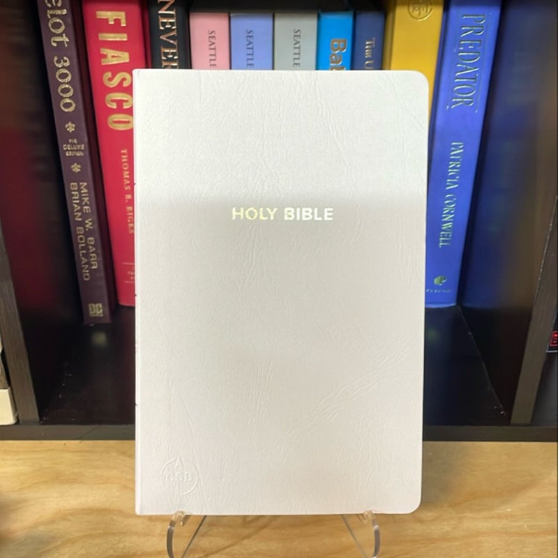 CSB Gift and Award Bible, White