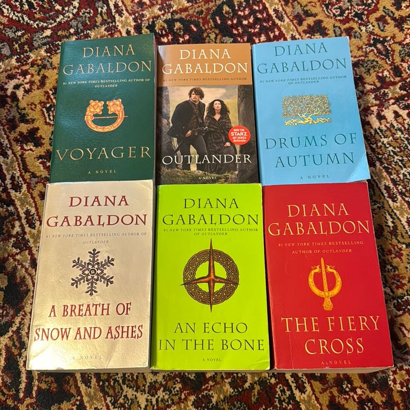 Set of 6 Outlander books