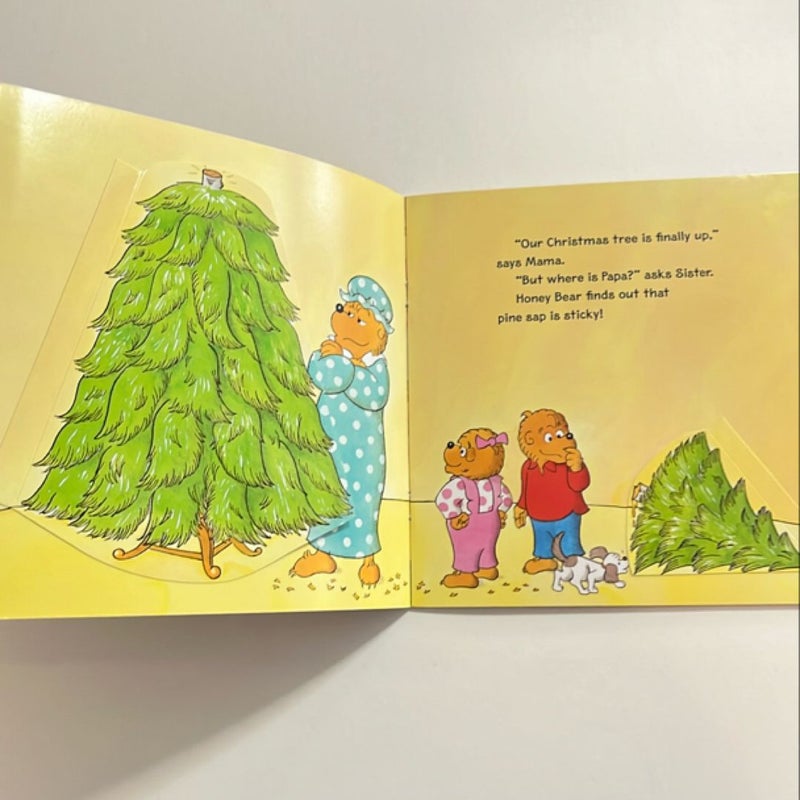 The Berenstain Bears Trim the Tree