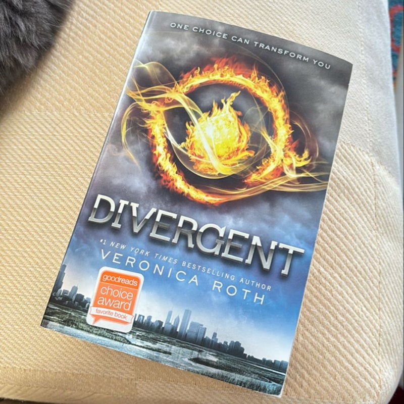 Divergent