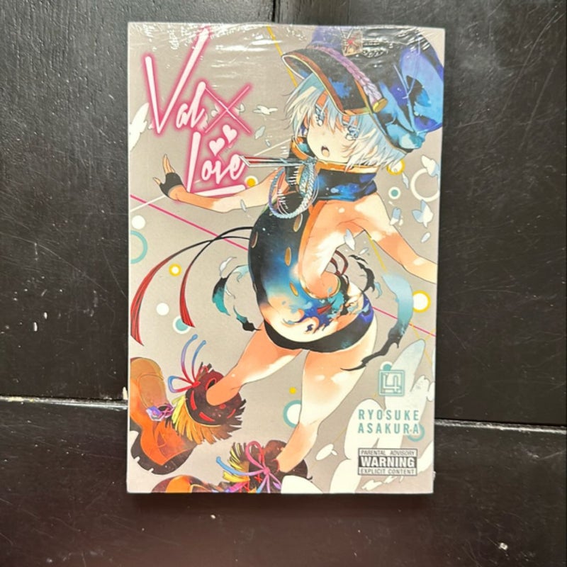 Val X Love, Vol. 4