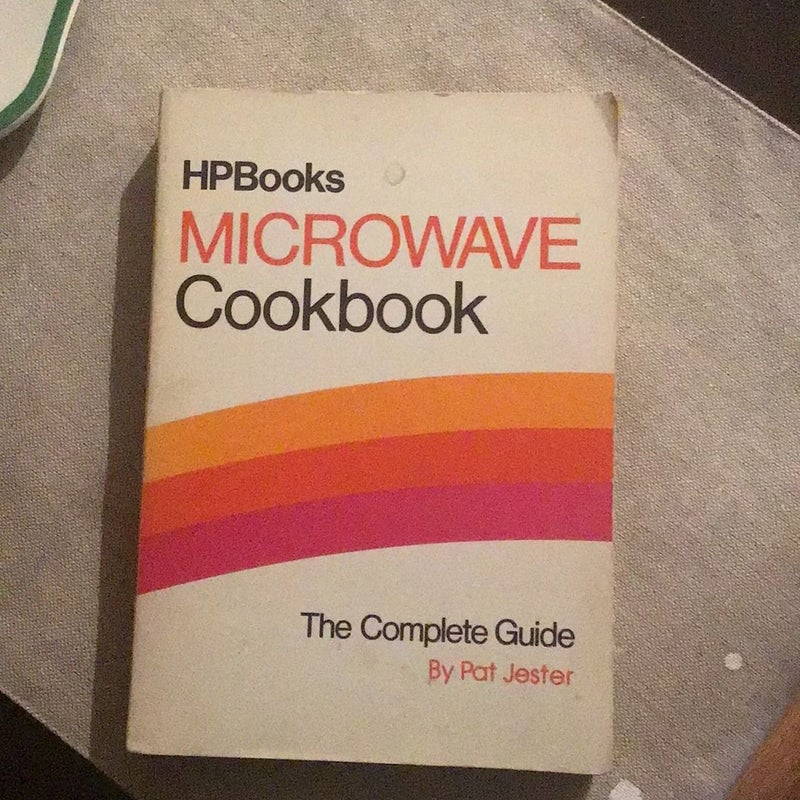 HPBooks Microwave Cookbook