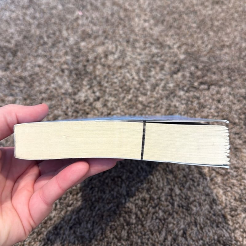 Hana Khan Carries On