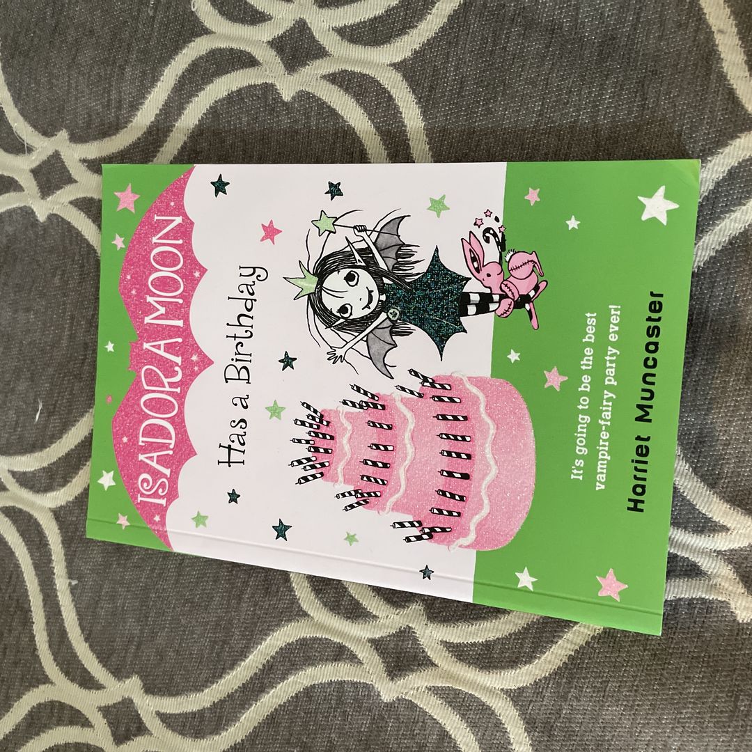 Isadora Moon Has a Birthday