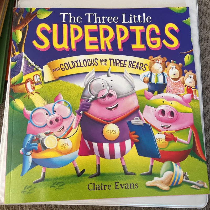 The Three Little Superpigs: Trick or Treat?