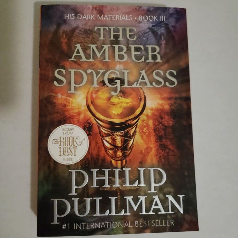 His Dark Materials: the Amber Spyglass (Book 3)