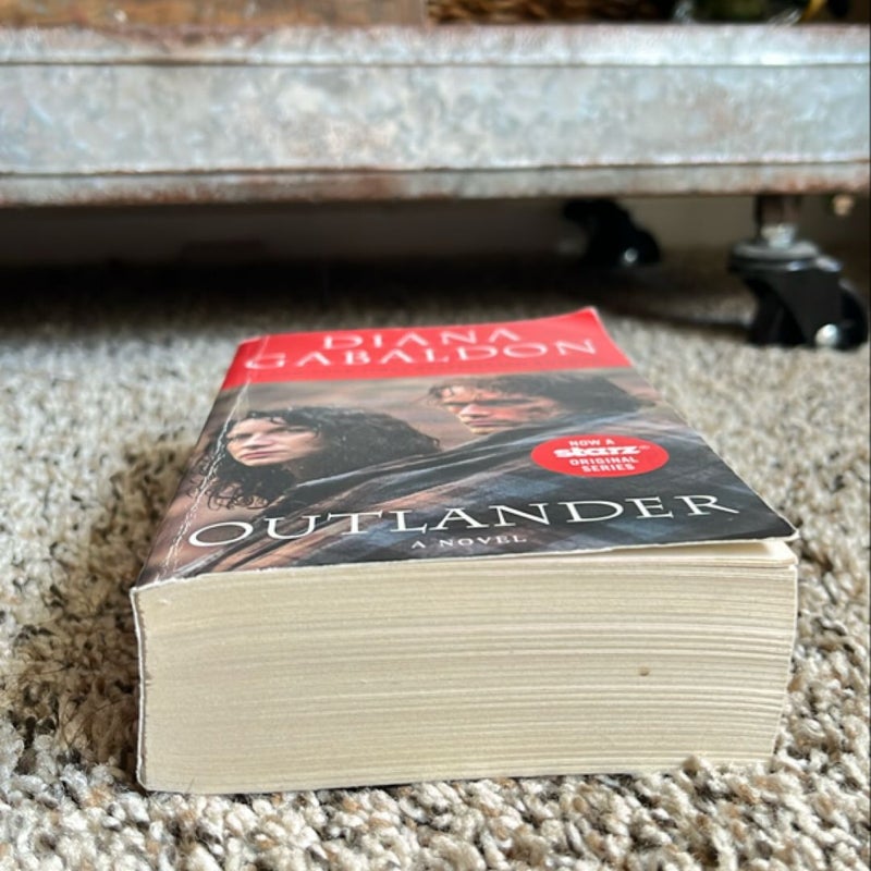 Outlander (Starz Tie-In Edition)