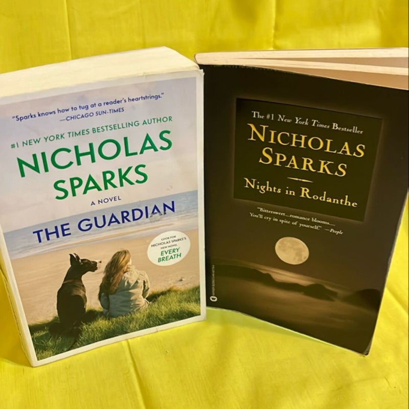 Bundle of 11 Nicholas Sparks books