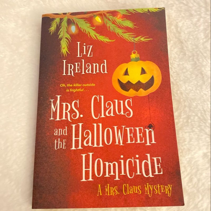 Mrs. Claus and the Halloween Homicide