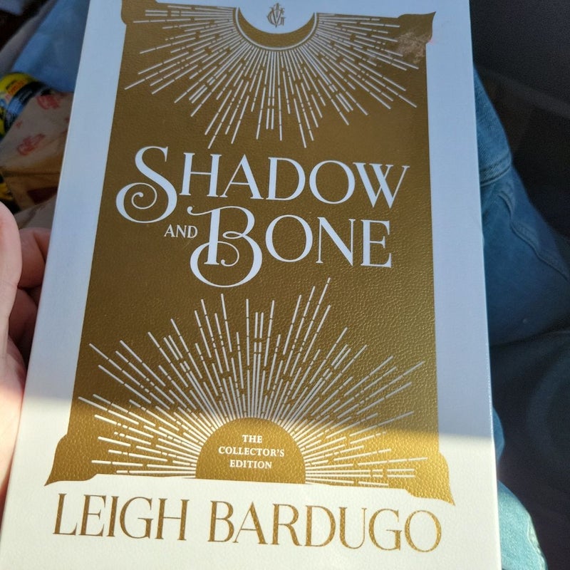 Shadow and Bone: the Collector's Edition