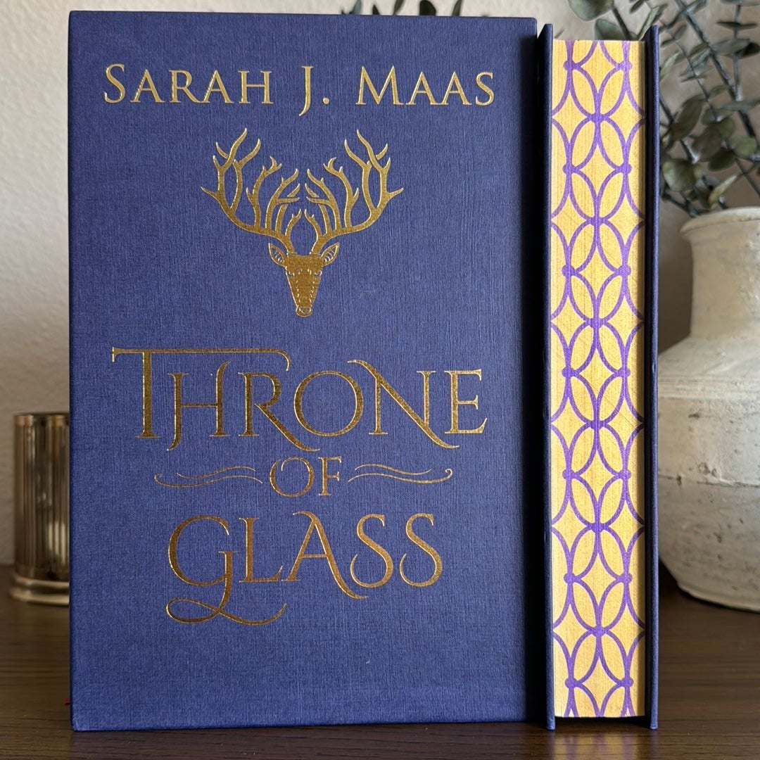 Throne of Glass Collector's Edition