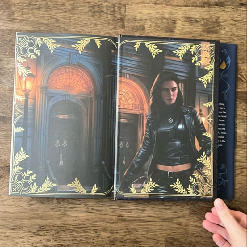 The Wren in the Holly Library (Fairyloot Exclusive Signed)