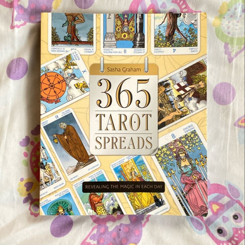 365 Tarot Spreads