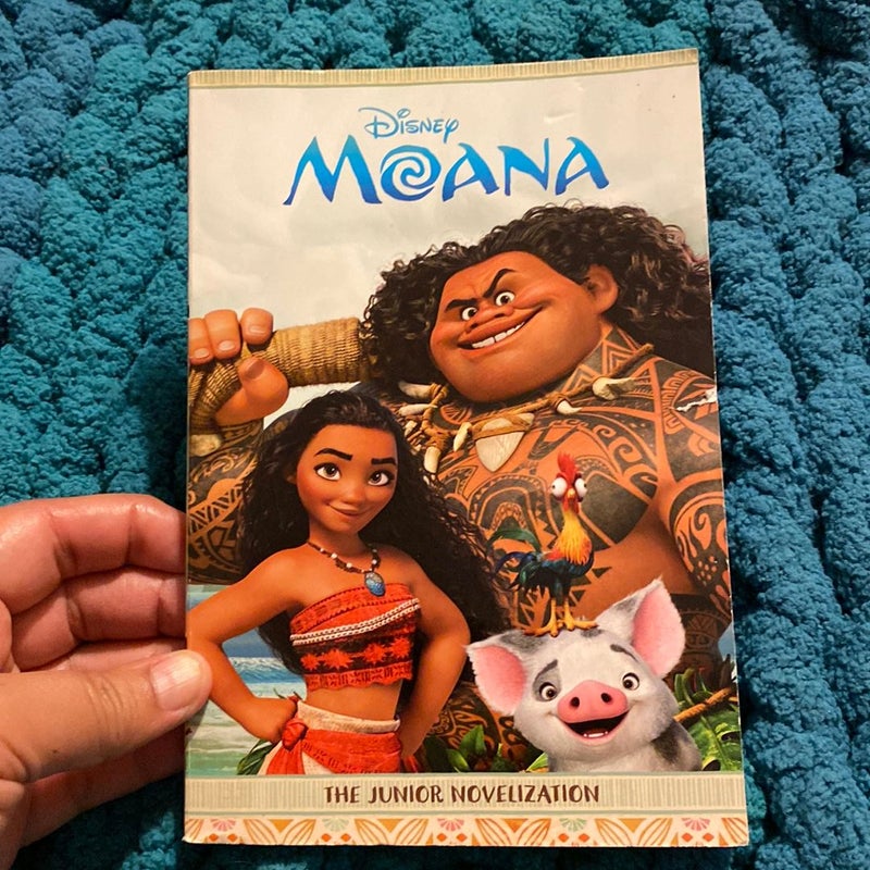 Moana: the Deluxe Junior Novelization (Disney Moana)