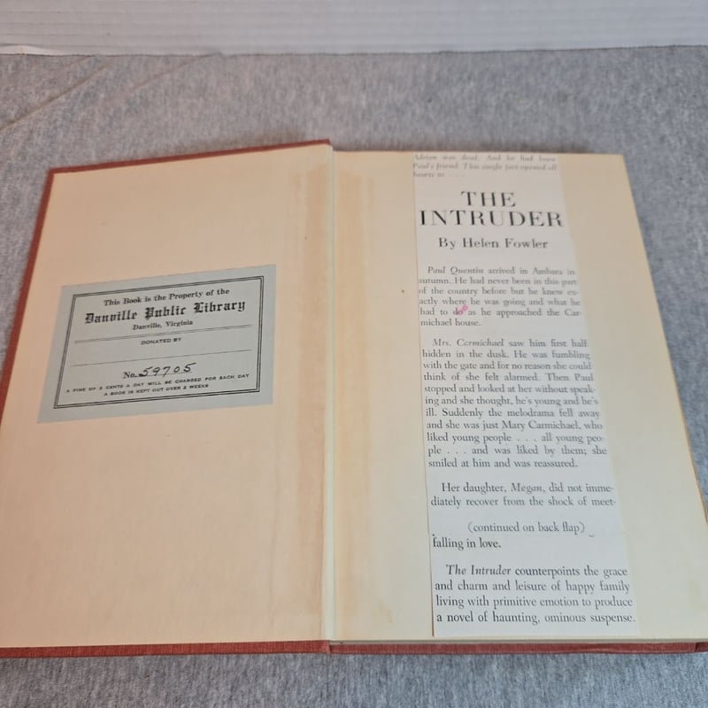 The Intruder by Helen Fowler , Hardcover | Pangobooks