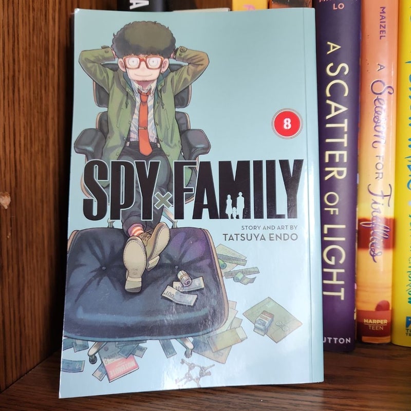 Spy X Family, Vol. 8