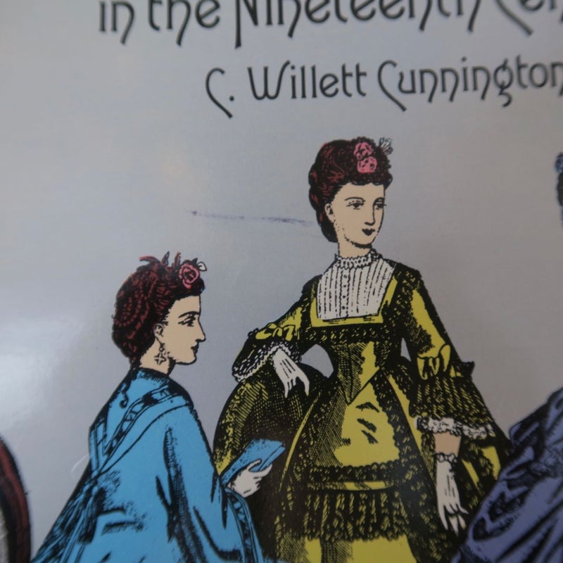 English Women's Clothing in the Nineteenth Century