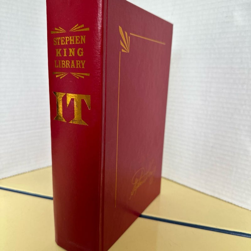 IT Stephen King Library Edition 1986 Hardcover  “Red Leather” 