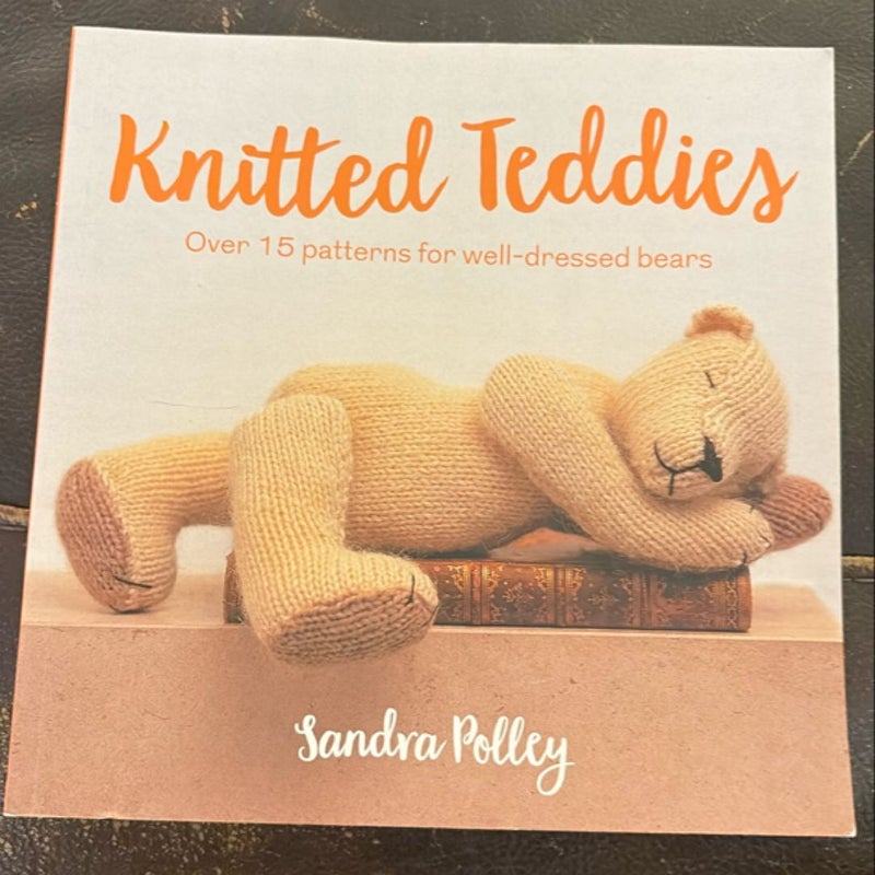 Knitted Teddies