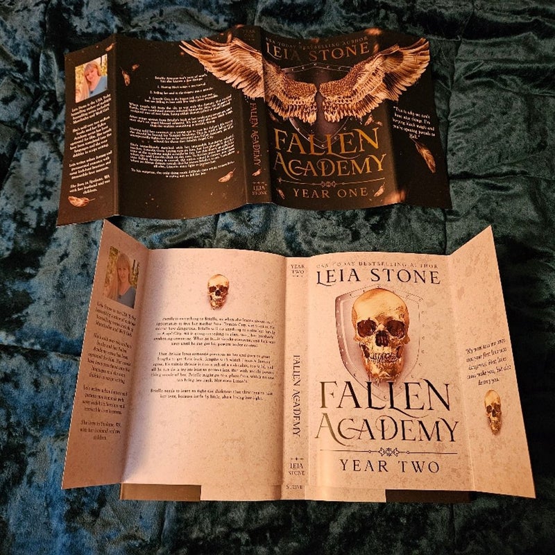 Fallen Academy special editions 