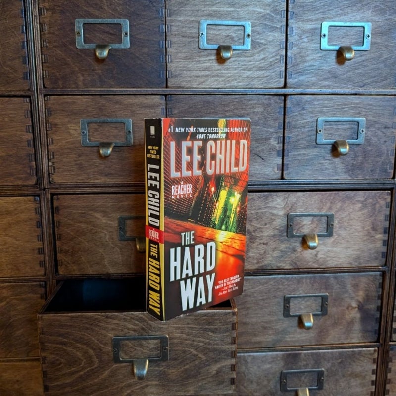 The Hard Way: a Jack Reacher Novel