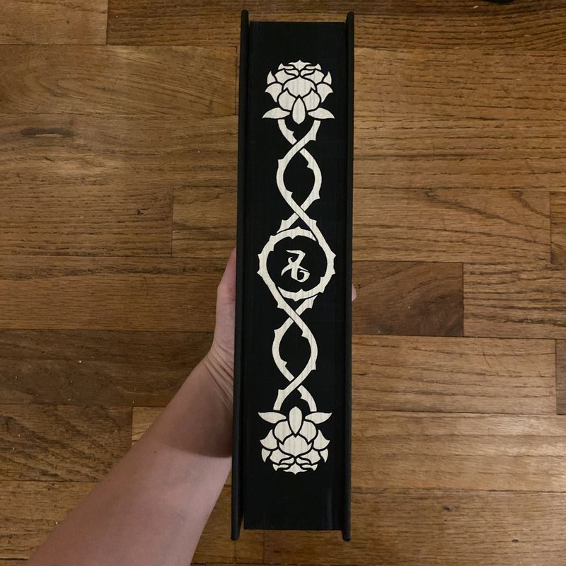 Chain of Thorns (Shadowhunters Last Hours Book 3) FAIRYLOOT Edition