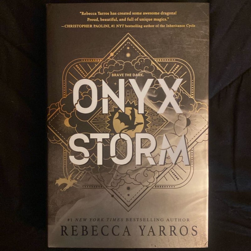 Onyx Storm-Sprayed Edges