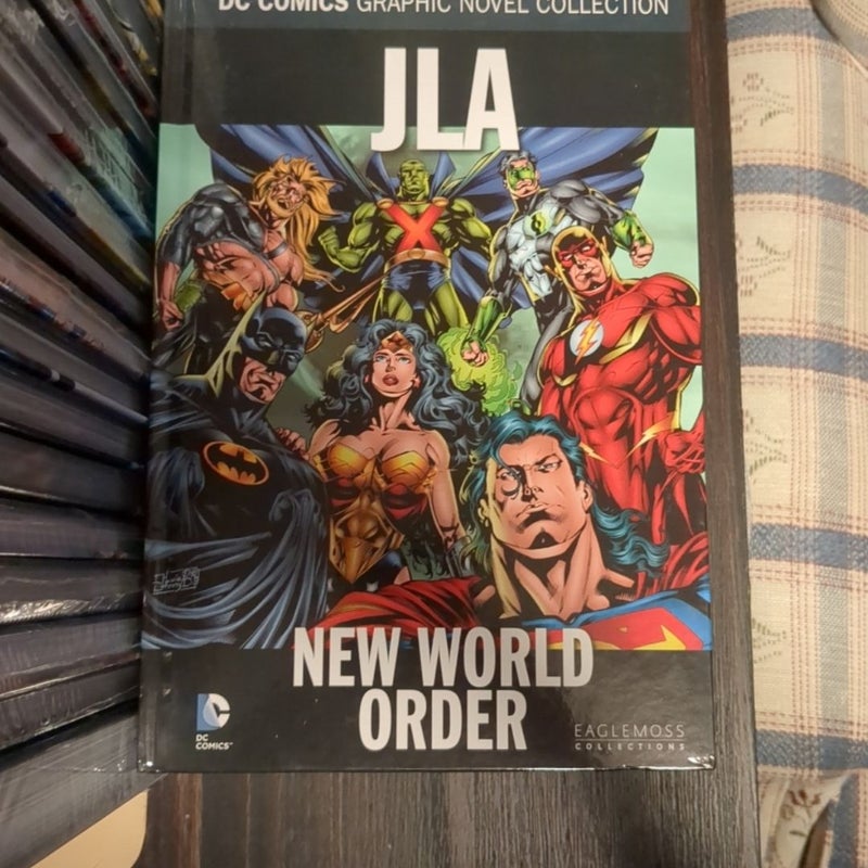 DC Comics Graphic Novel Eaglemoss Hardcover JLA New World Order 